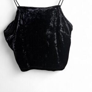 Wild Fable size medium black velvet crop top